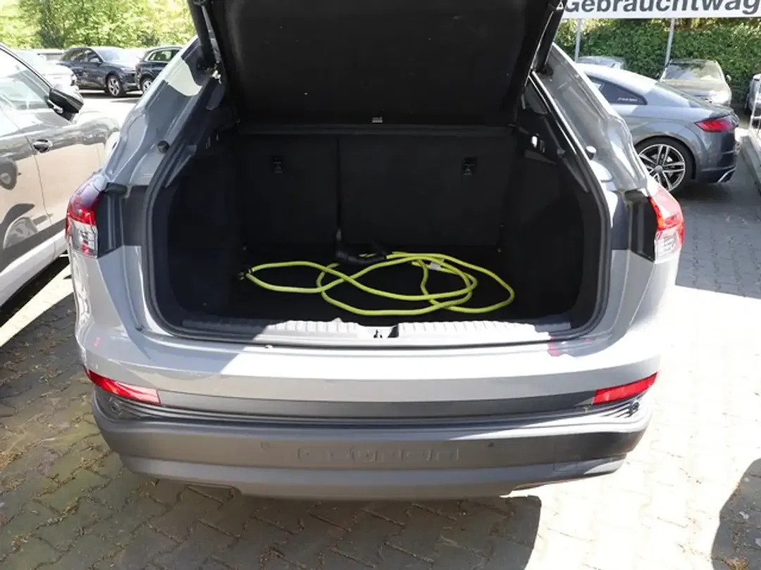 Audi Q4 e-tron - Thumbnail 11