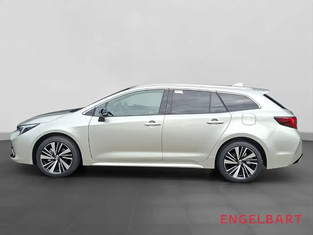 Toyota Corolla - Thumbnail 1