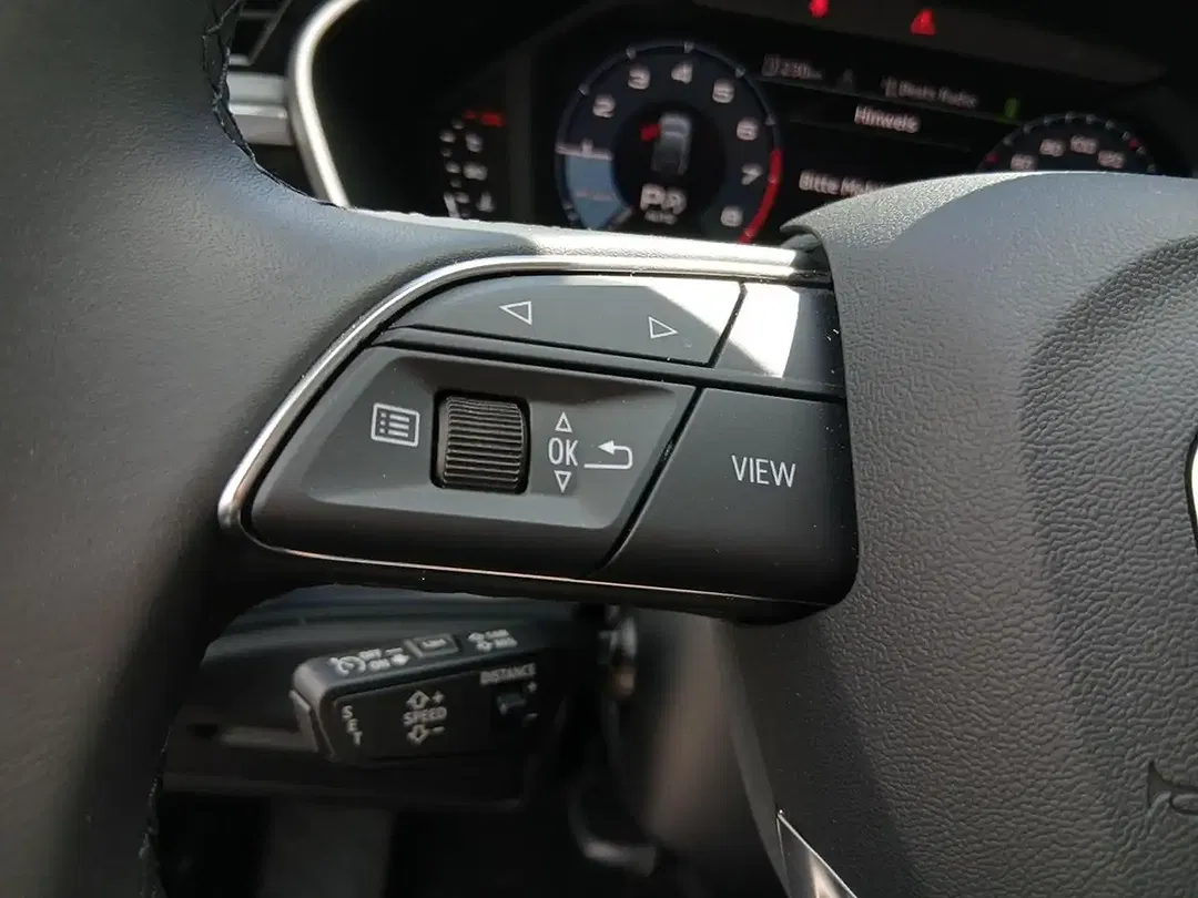 Audi Q3 - Thumbnail 14