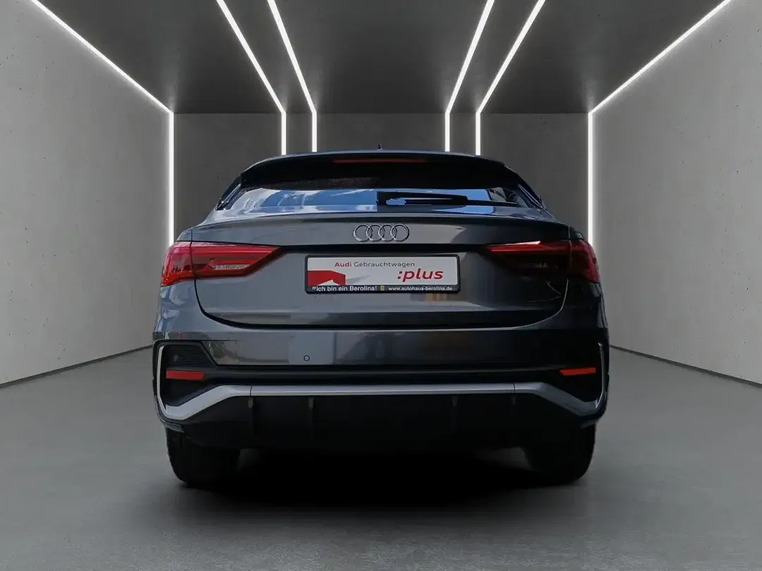 Audi Q3 - Thumbnail 6
