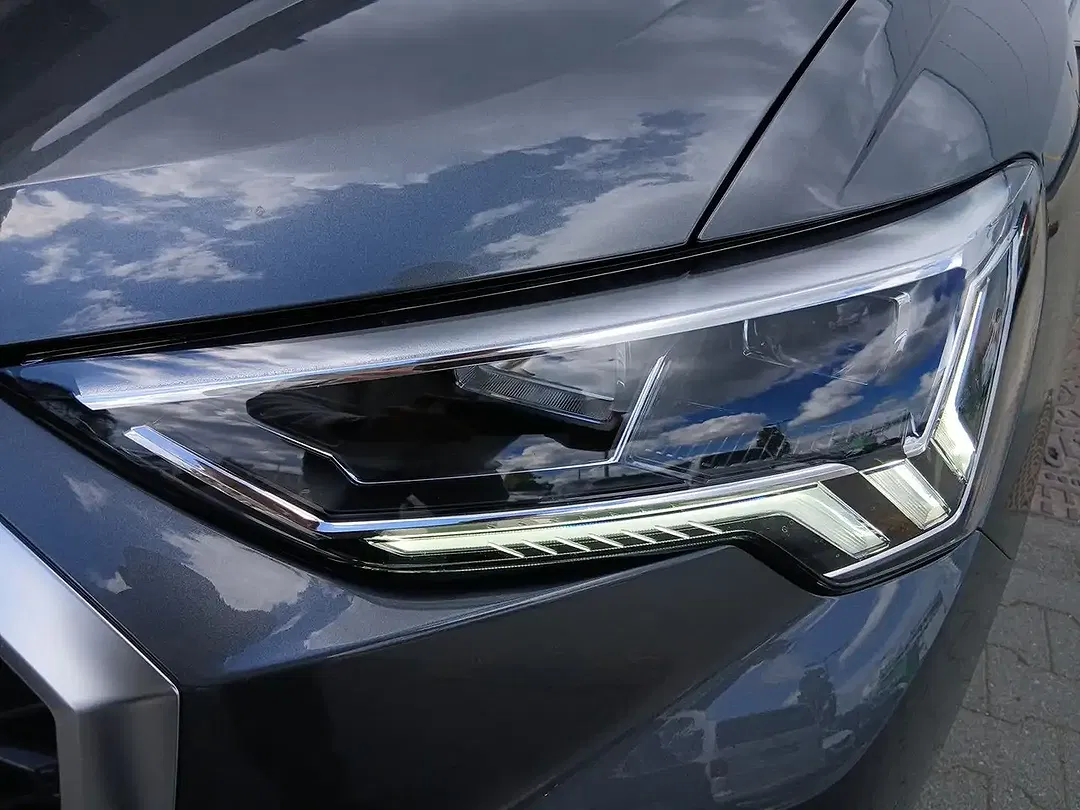 Audi Q3 - Thumbnail 7