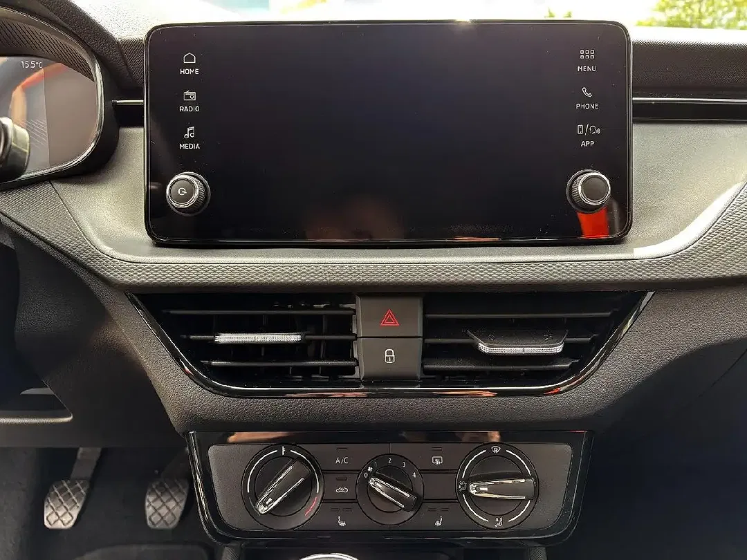 Skoda Kamiq - Thumbnail 9