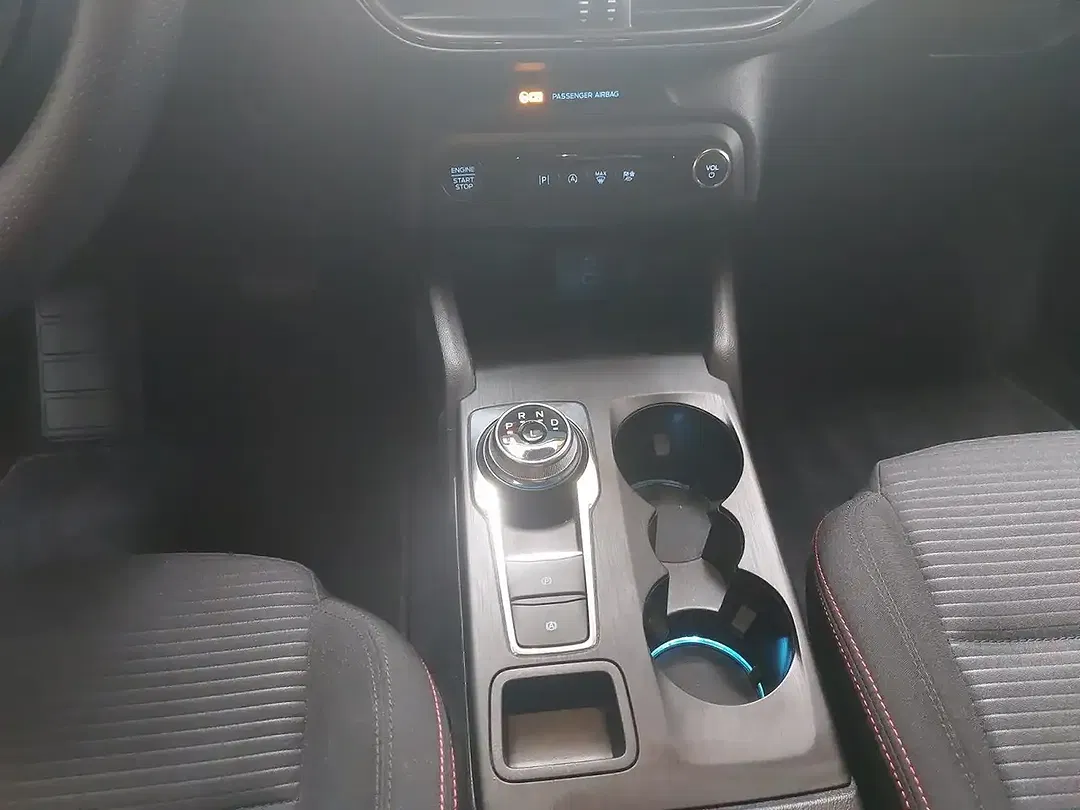 Ford Focus - Thumbnail 14