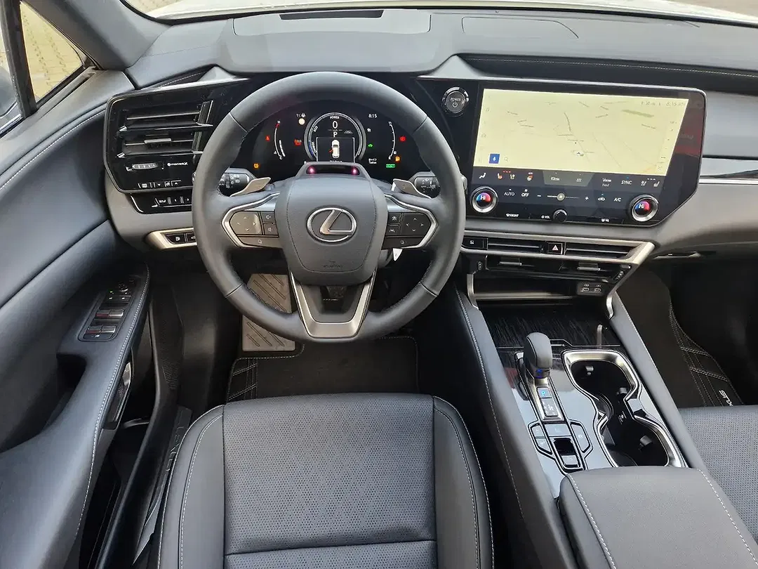 Lexus RX 450h - Thumbnail 6