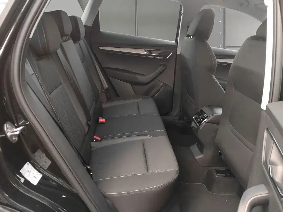 Skoda Karoq - Thumbnail 7
