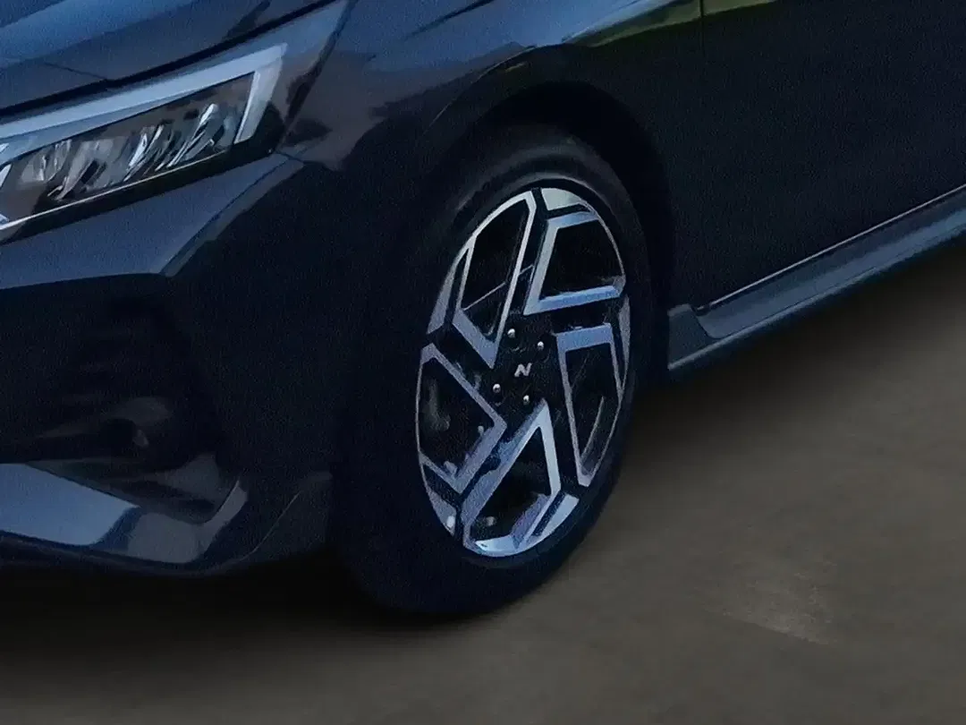 Hyundai i20 - Thumbnail 10