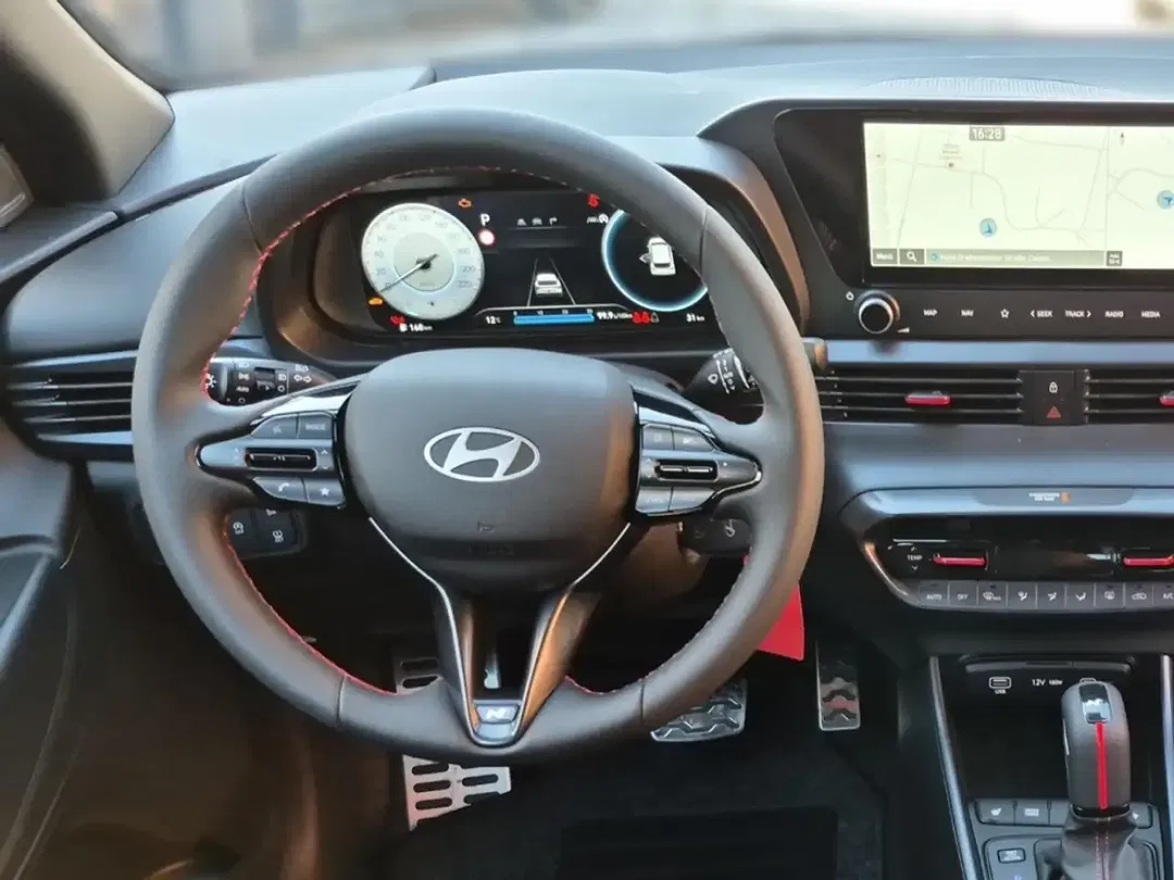 Hyundai i20 - Thumbnail 15