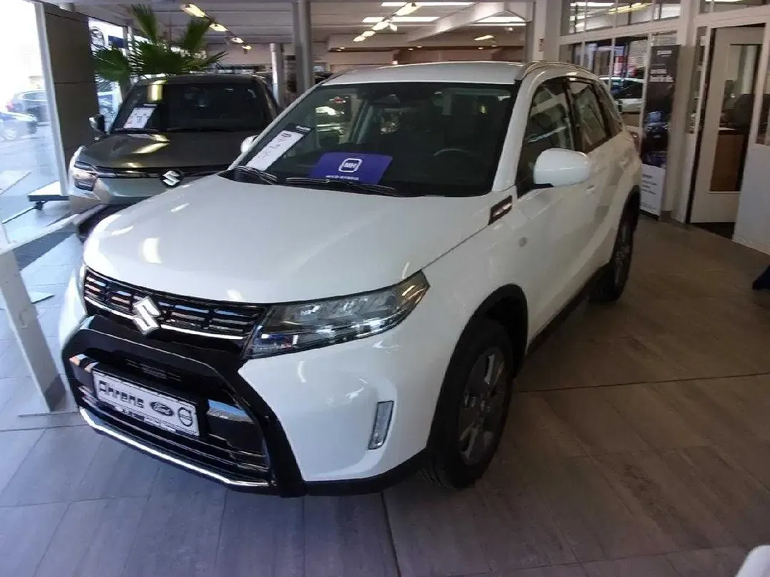 Suzuki Vitara - Thumbnail 1