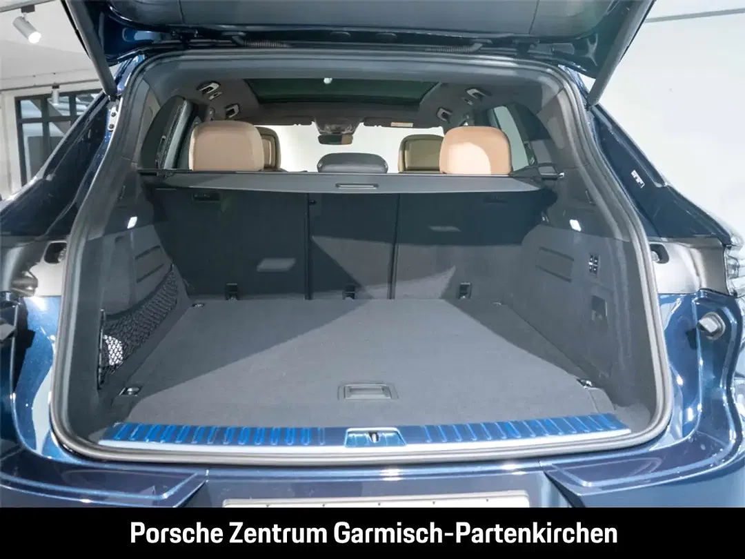 Porsche Cayenne - Thumbnail 12