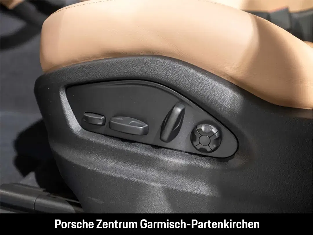 Porsche Cayenne - Thumbnail 14