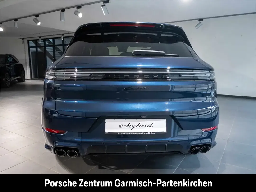 Porsche Cayenne - Thumbnail 5