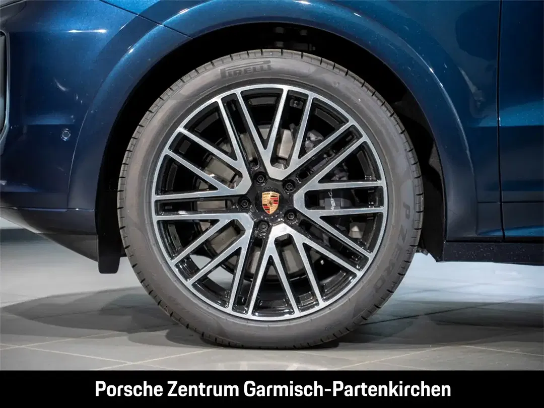 Porsche Cayenne - Thumbnail 6