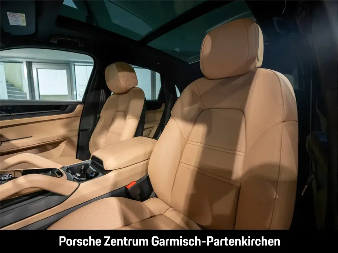 Porsche Cayenne - Thumbnail 8