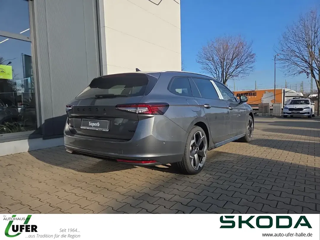 Skoda Superb - Thumbnail 13