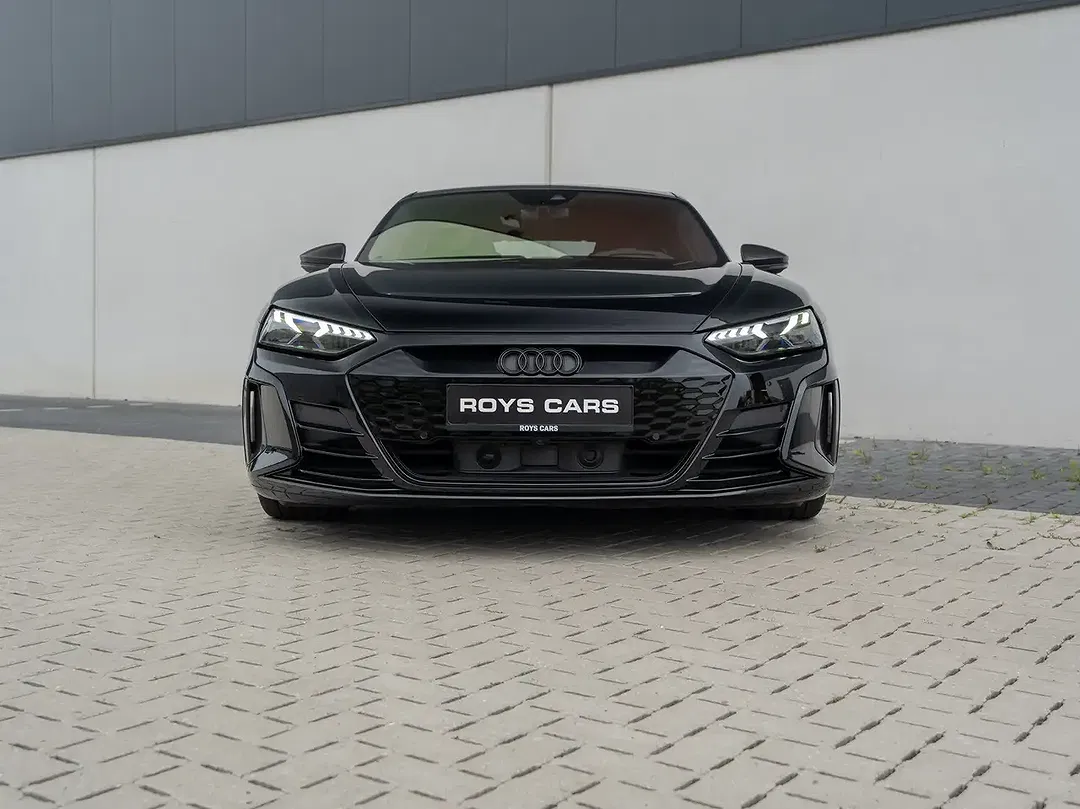 Audi RS e-tron GT - Thumbnail 3