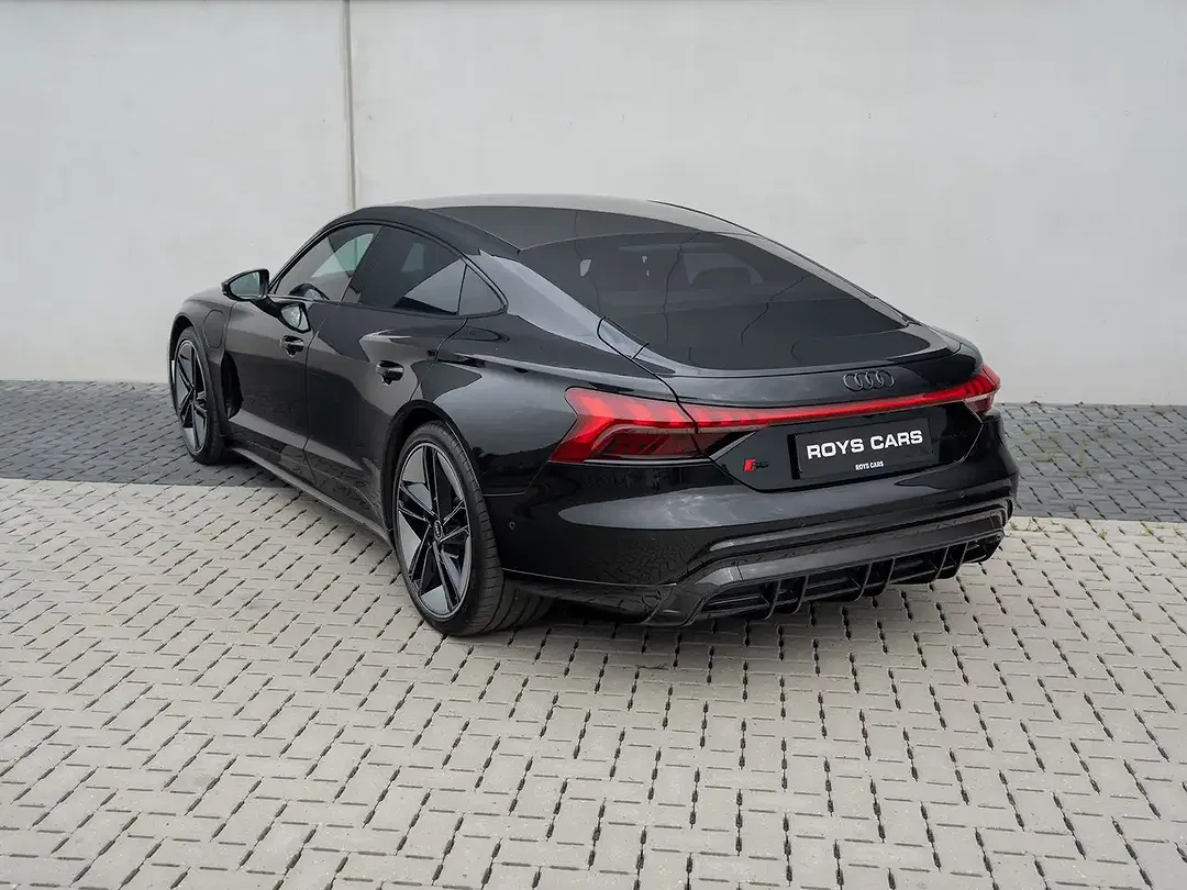 Audi RS e-tron GT - Thumbnail 6