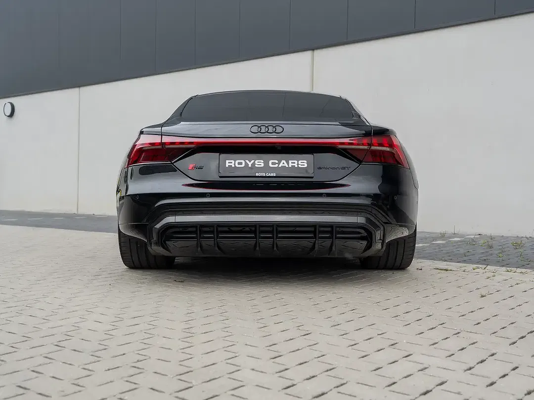 Audi RS e-tron GT - Thumbnail 7