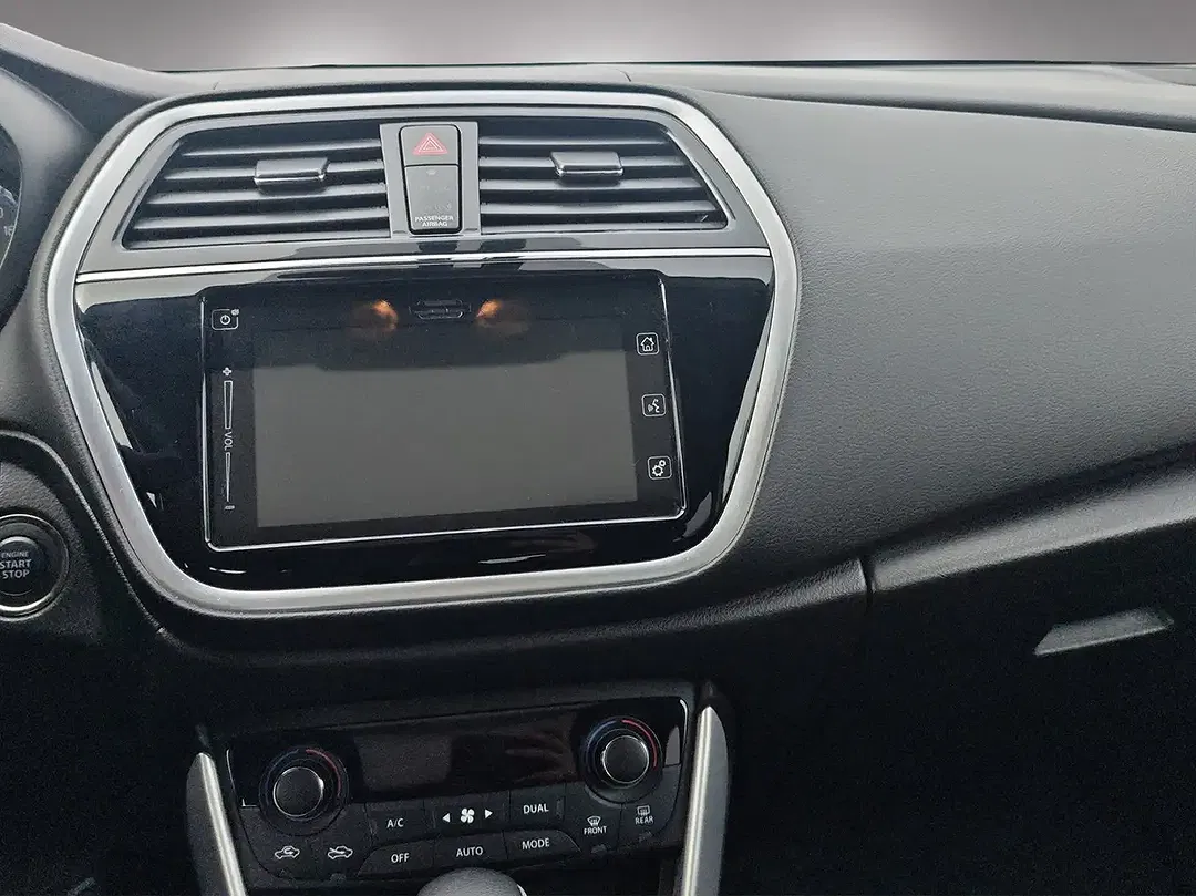 Suzuki SX4 S-Cross - Thumbnail 14
