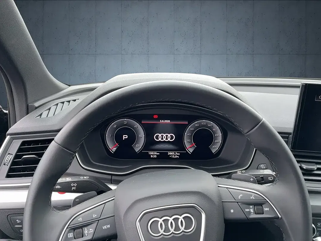 Audi Q5 - Thumbnail 10