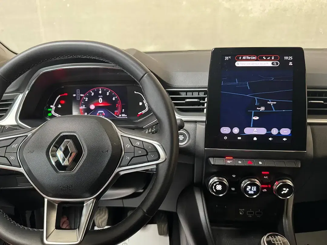 Renault Captur - Thumbnail 12