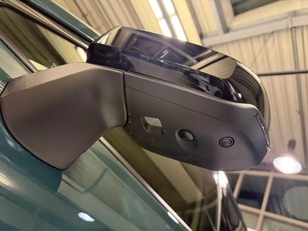 Toyota RAV 4 - Thumbnail 8