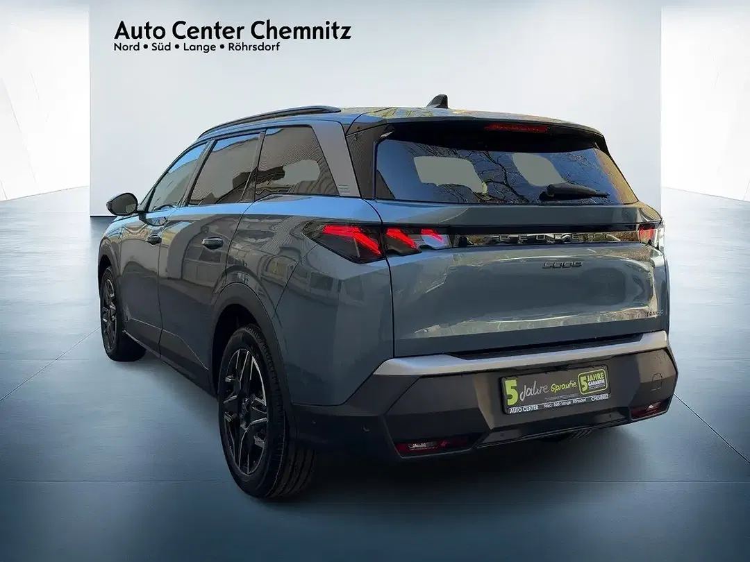Peugeot 5008 - Thumbnail 3