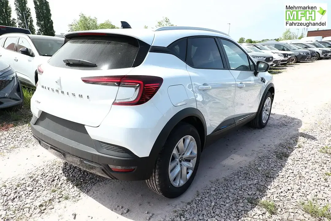 Mitsubishi ASX - Thumbnail 2