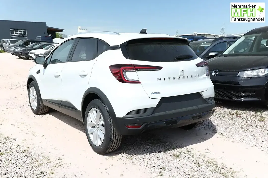 Mitsubishi ASX - Thumbnail 3