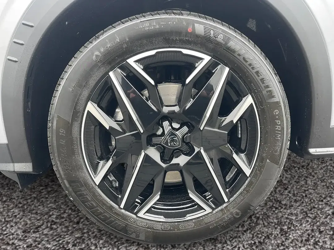 Peugeot 5008 - Thumbnail 7