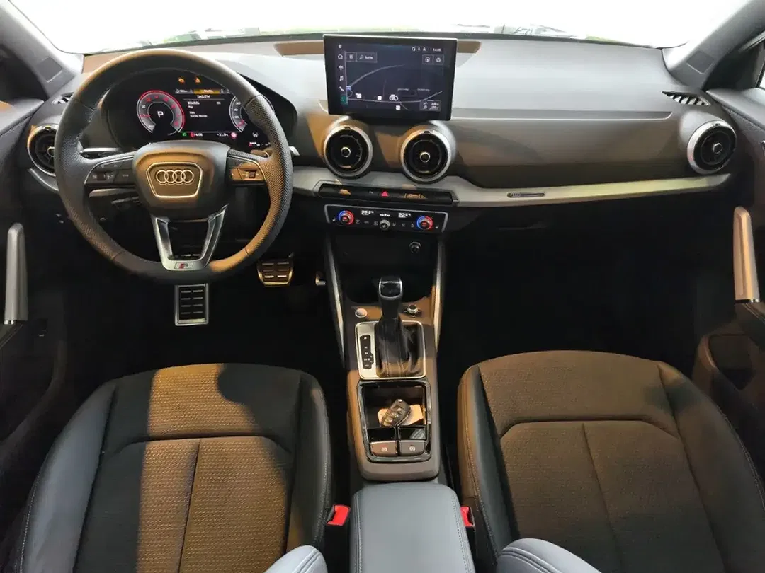 Audi Q2 - Thumbnail 8