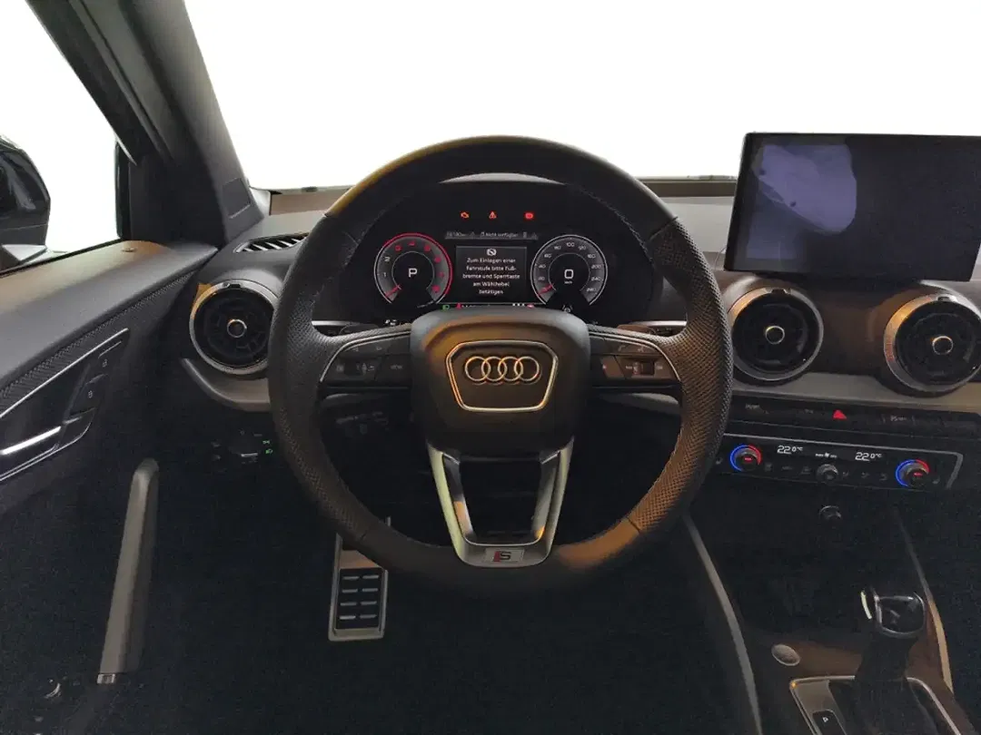 Audi Q2 - Thumbnail 9