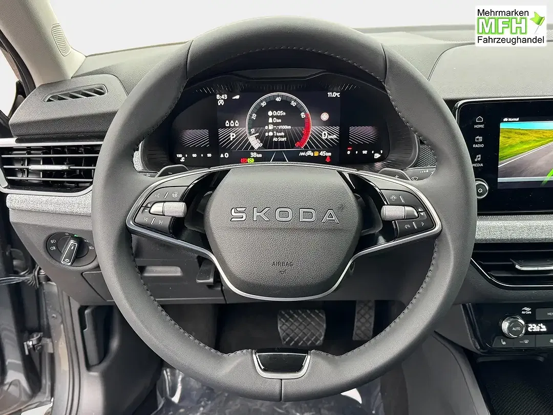 Skoda Scala - Thumbnail 11