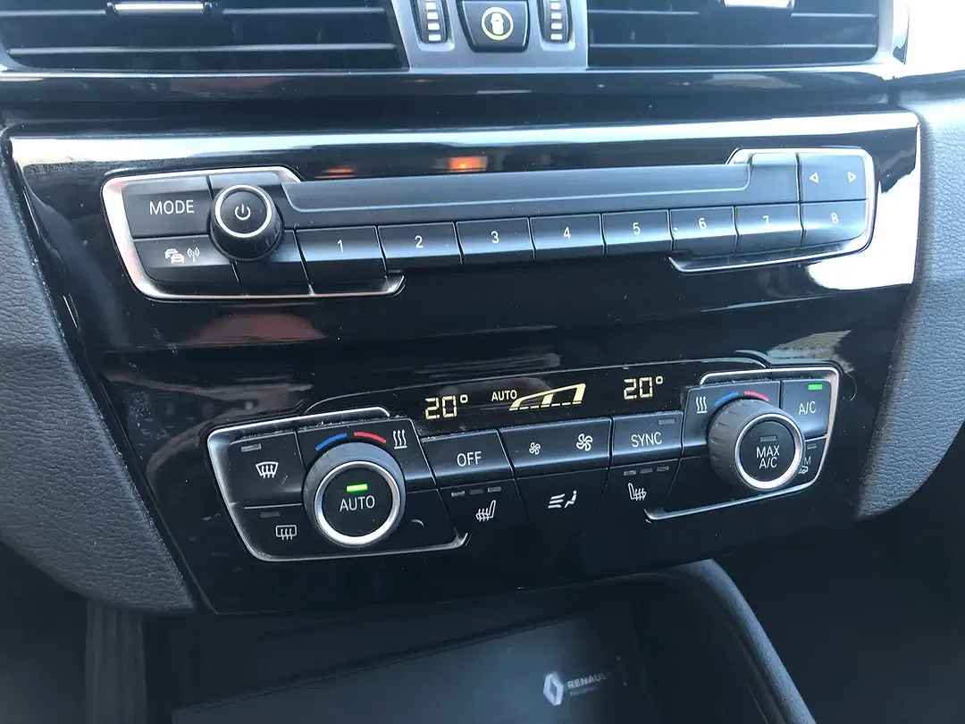 BMW X1 - Thumbnail 18