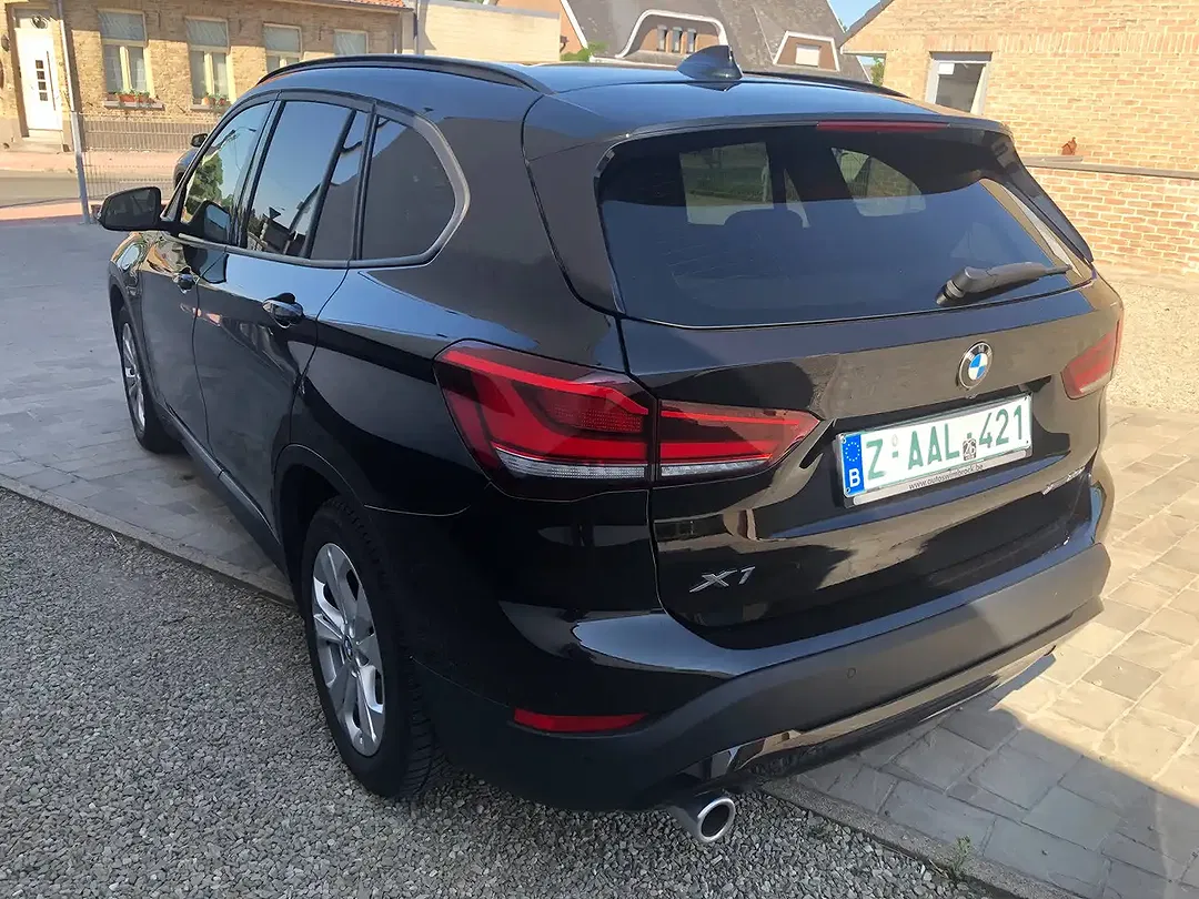 BMW X1 - Thumbnail 6