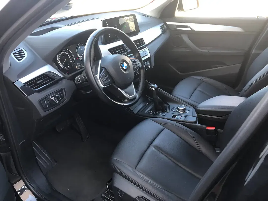 BMW X1 - Thumbnail 8