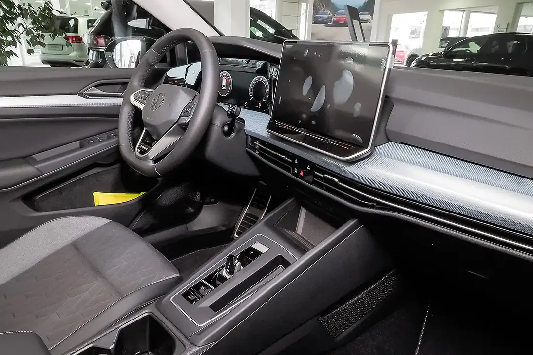 Volkswagen Golf Variant - Thumbnail 7