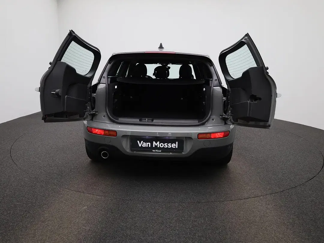 MINI Cooper Clubman - Thumbnail 11