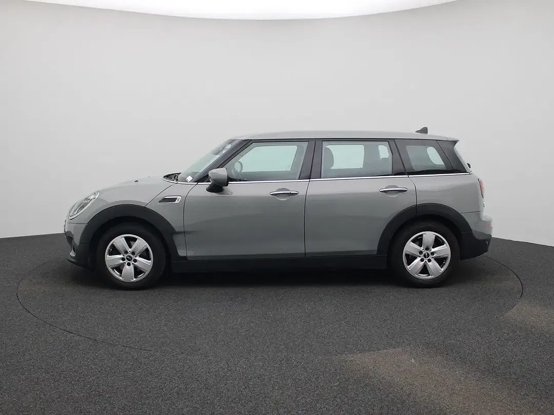 MINI Cooper Clubman - Thumbnail 4