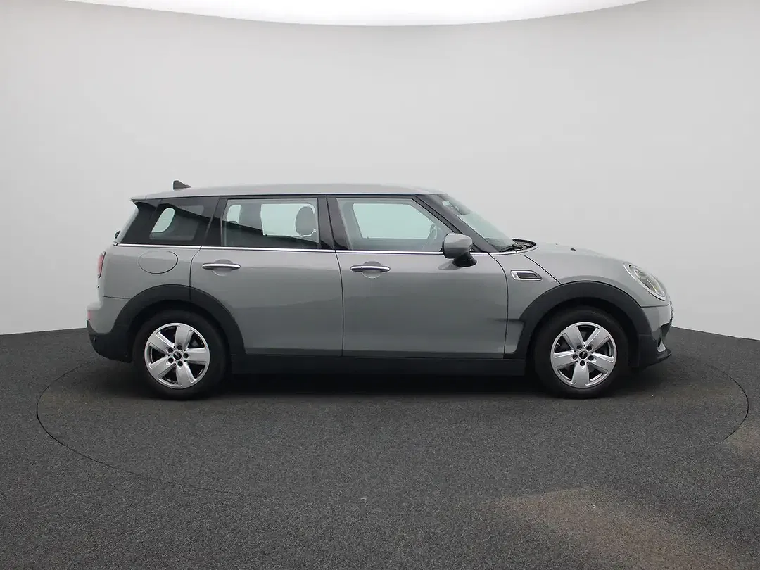 MINI Cooper Clubman - Thumbnail 6
