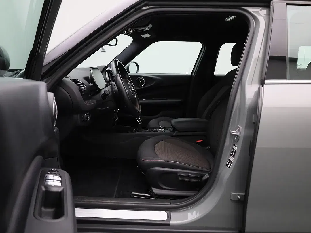 MINI Cooper Clubman - Thumbnail 9