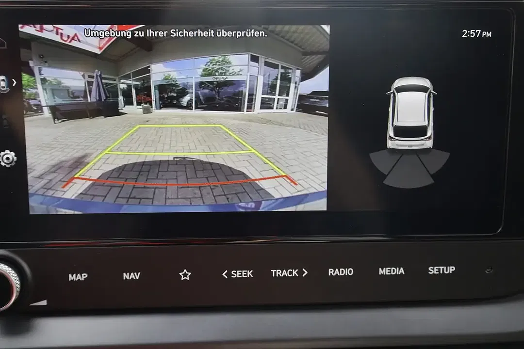 Hyundai i20 - Thumbnail 13