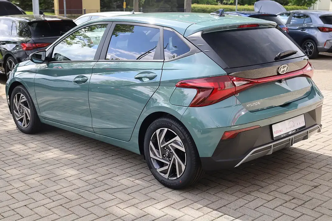 Hyundai i20 - Thumbnail 2