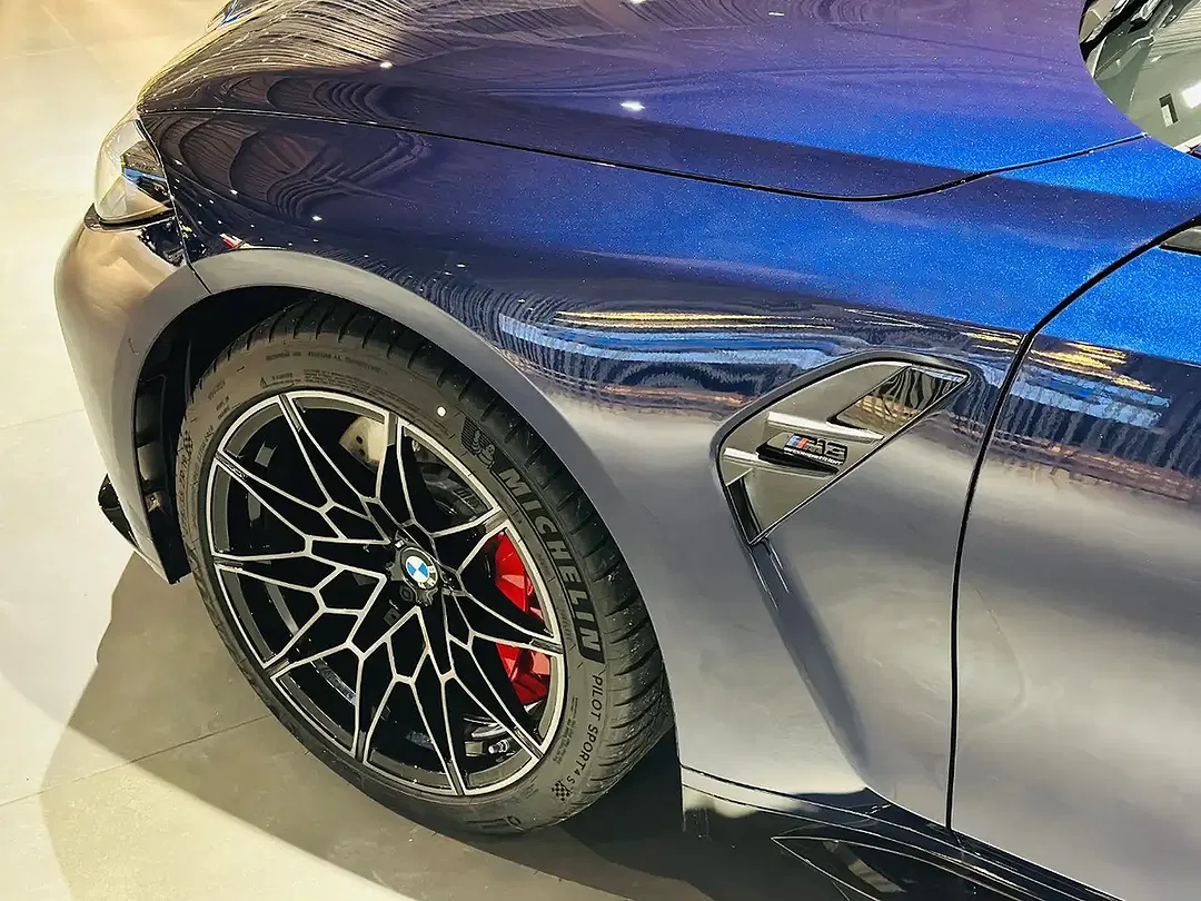BMW M3 - Thumbnail 10