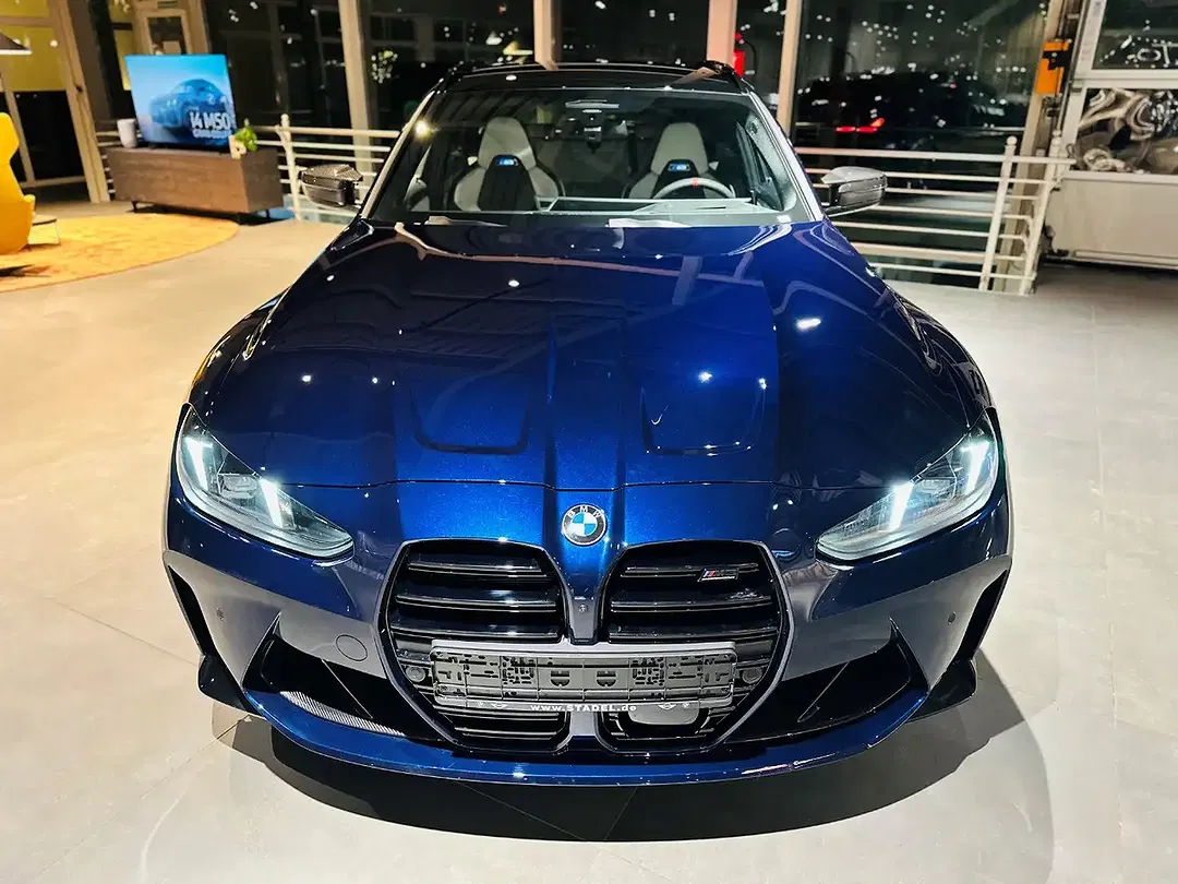 BMW M3 - Thumbnail 2
