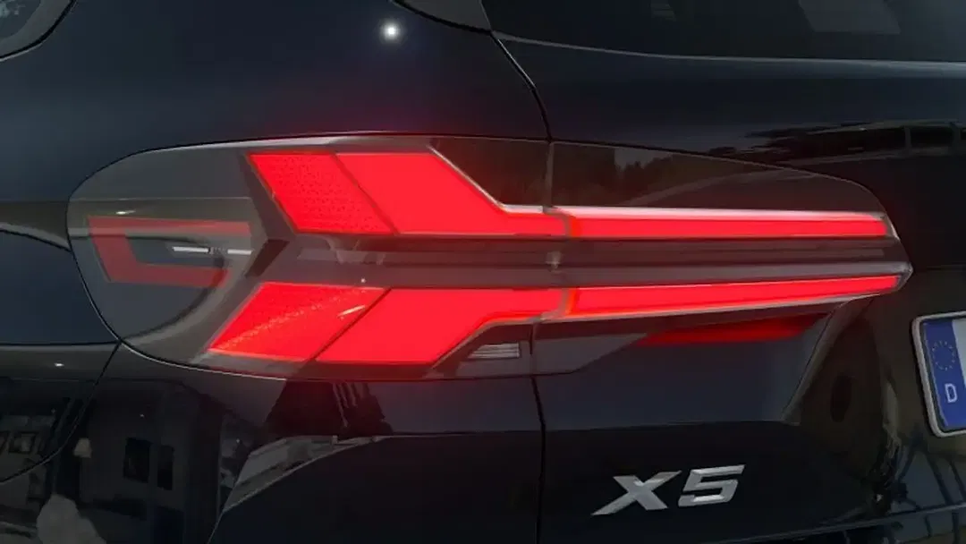 BMW X5 - Thumbnail 9