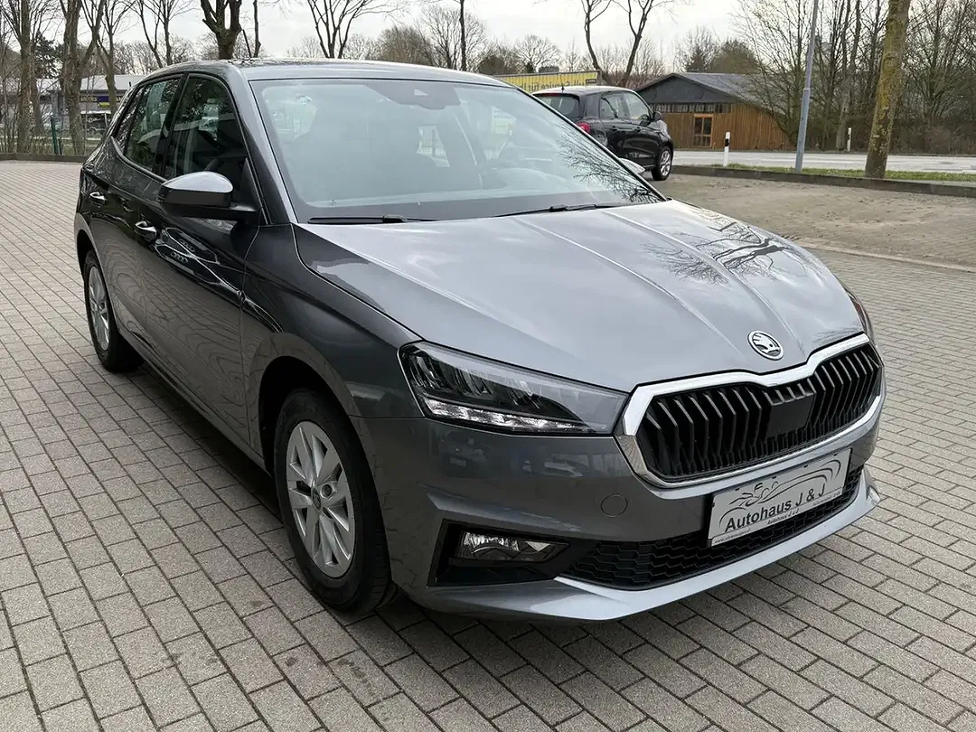 Skoda Fabia - Thumbnail 4