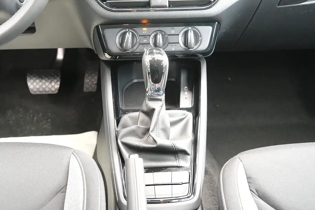 Skoda Scala - Thumbnail 13