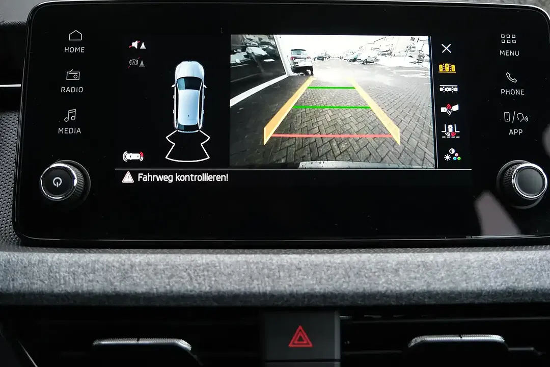 Skoda Scala - Thumbnail 15