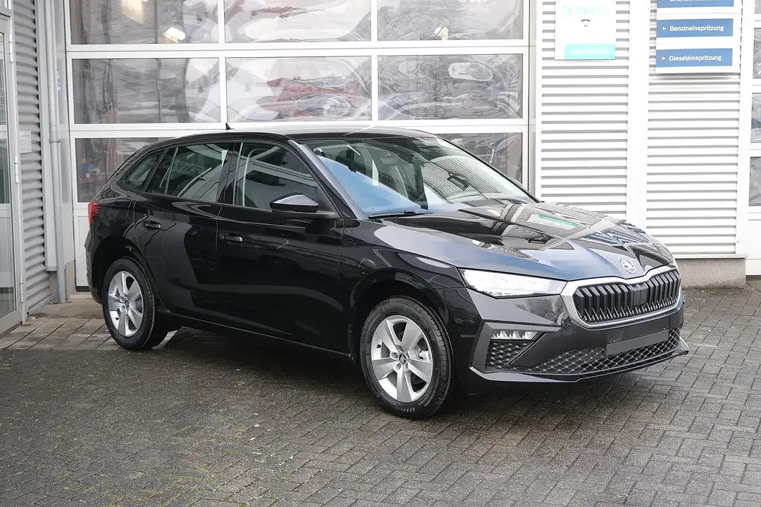Skoda Scala - Thumbnail 4