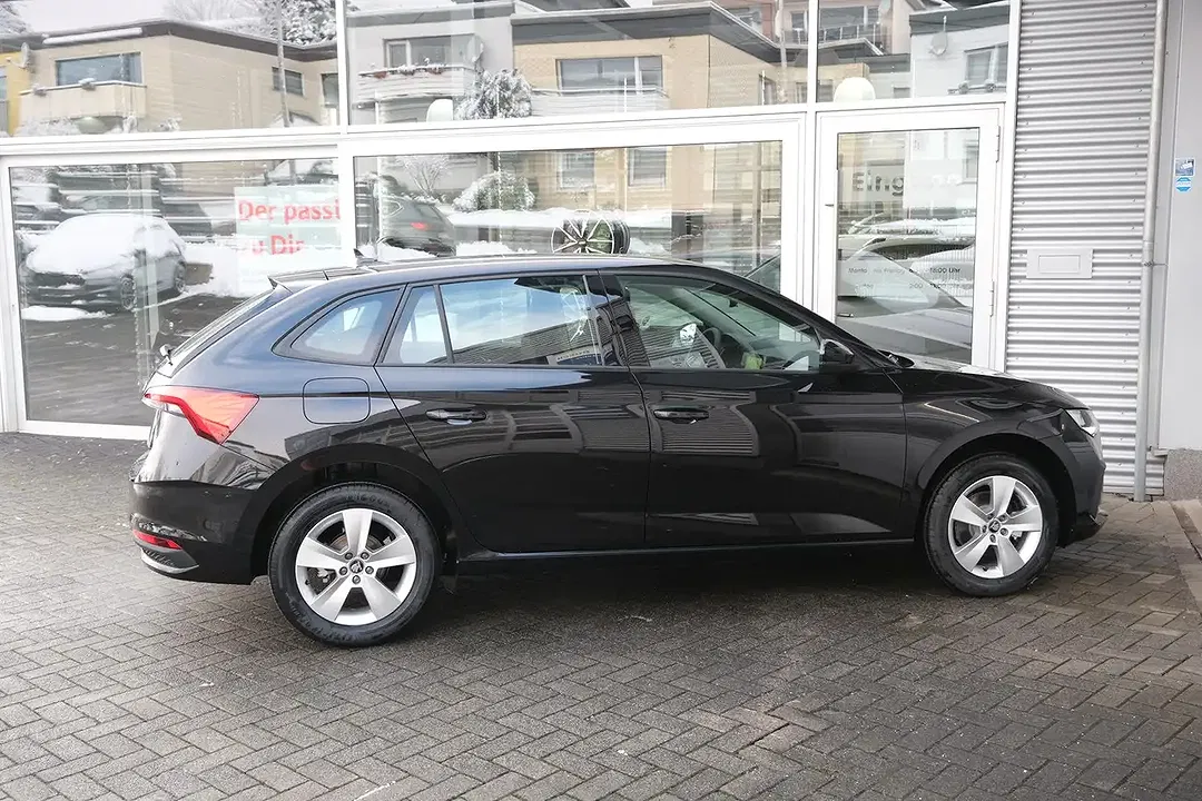 Skoda Scala - Thumbnail 6